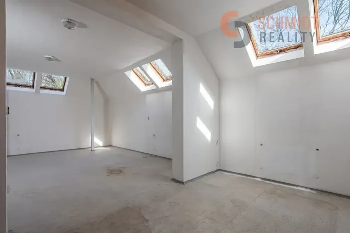 Pronájem obchodního prostoru, Břeclav, Celnice-středisko služeb, 509 m2