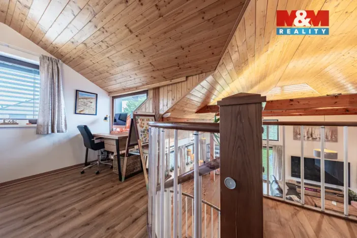 Prodej rodinného domu, Křenice, Šípková, 183 m2