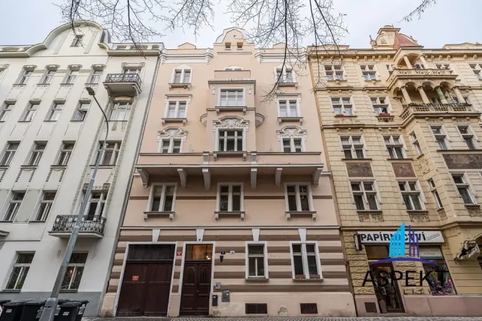 Pronájem bytu 1+kk, Praha - Žižkov, Ondříčkova, 32 m2