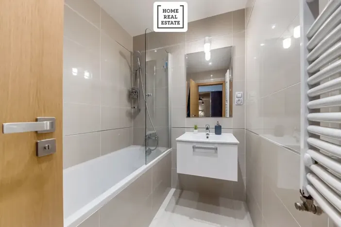 Pronájem bytu 2+kk, Praha - Žižkov, Olšanská, 71 m2