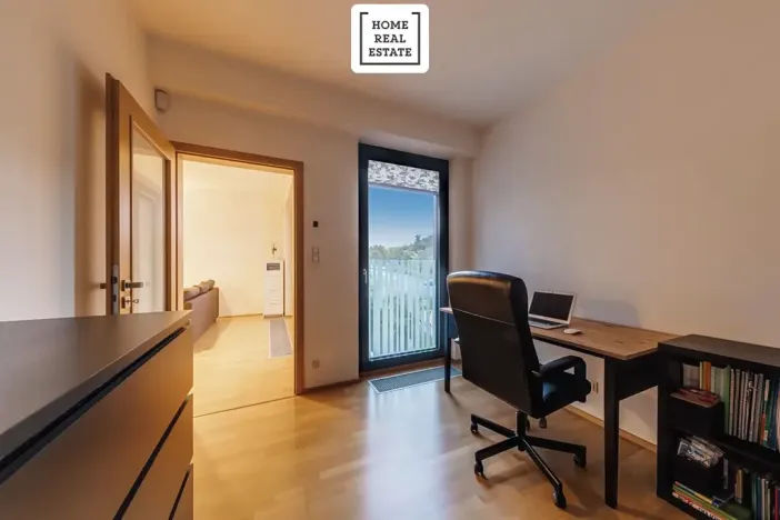 Pronájem bytu 2+kk, Praha - Žižkov, Olšanská, 71 m2