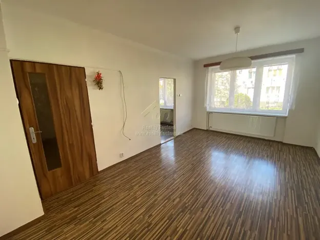 Pronájem bytu 2+1, Hrádek, 1. máje, 56 m2