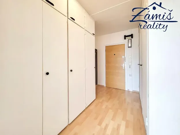 Pronájem bytu 2+kk, Kladno, Severní, 44 m2