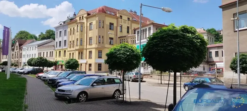 Prodej bytu 2+kk, Náchod, Komenského, 66 m2