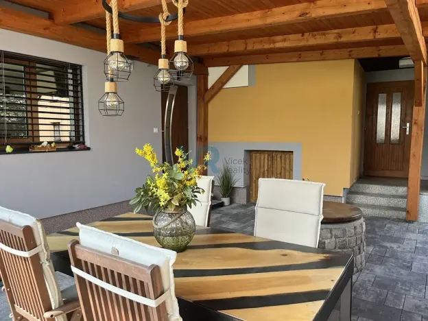 Prodej rodinného domu, Planá, 150 m2