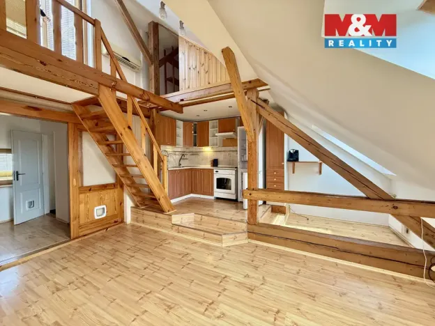 Pronájem bytu 3+kk, Hradec Králové - Pražské Předměstí, Albertova, 60 m2