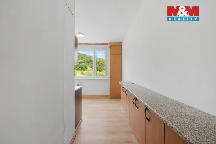 Pronájem bytu 1+1, Ústí nad Labem, Jizerská, 42 m2