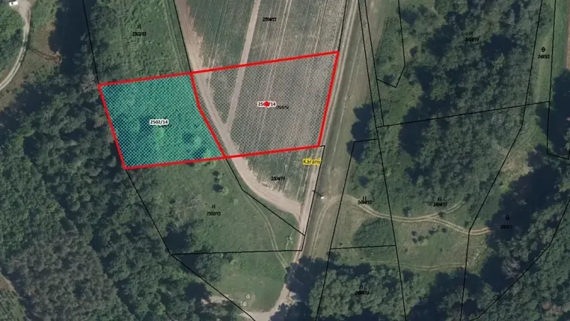 Prodej pozemku, Káraný, 4890 m2