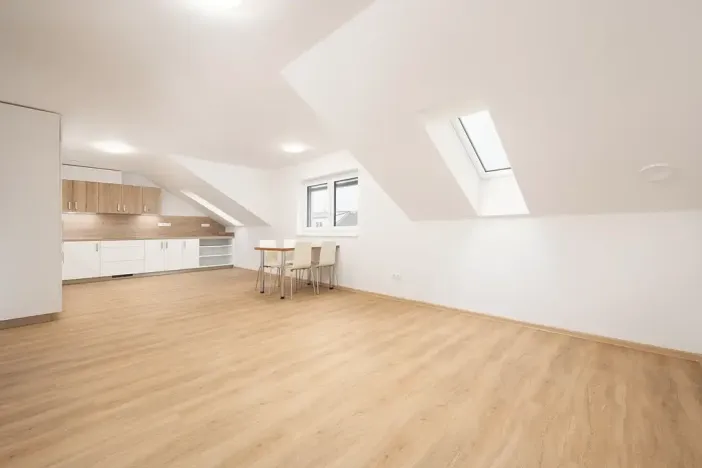 Pronájem bytu 3+kk, Brno, Jílkova, 73 m2