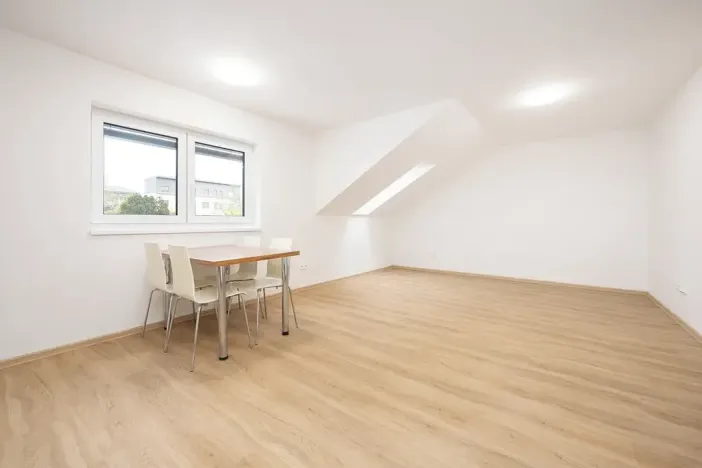 Pronájem bytu 3+kk, Brno, Jílkova, 73 m2