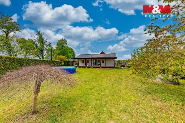 Prodej pozemku pro bydlení, Nepoměřice, 923 m2
