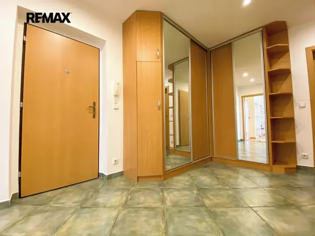 Pronájem bytu 3+kk, Vestec, Ve Stromkách, 110 m2