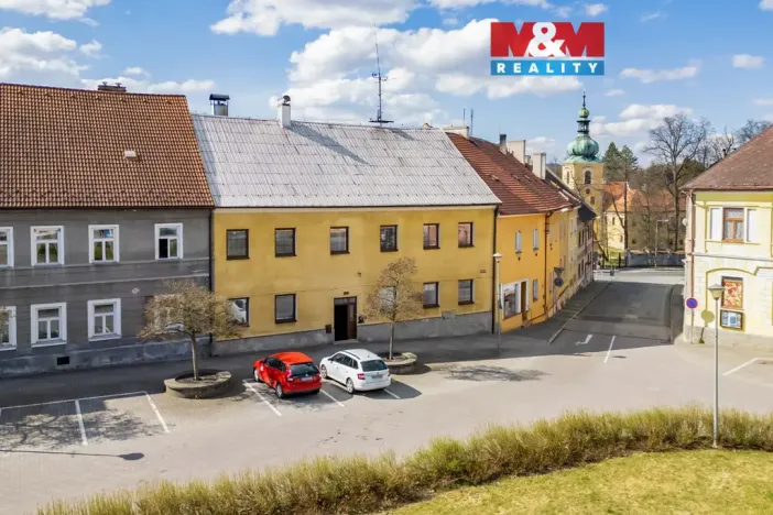 Prodej činžovního domu, Doksy, náměstí Republiky, 235 m2