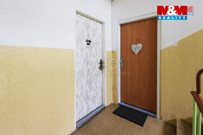 Prodej bytu 1+1, Rotava, Sídliště, 49 m2