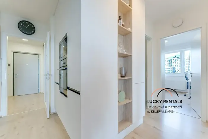 Pronájem bytu 3+kk, Praha - Háje, Jurkovičova, 64 m2