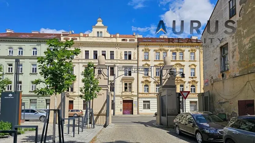 Pronájem bytu 2+kk, Praha - Nusle, Bělehradská, 107 m2