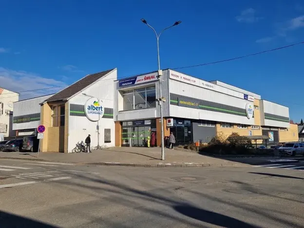 Pronájem obchodního prostoru, Šlapanice, Nádražní, 187 m2