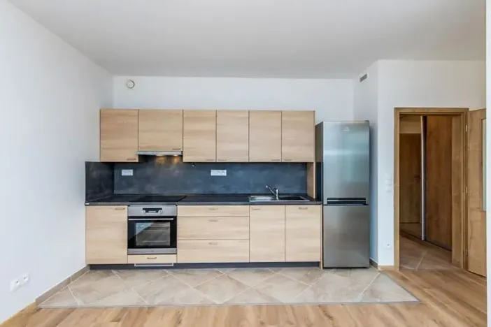 Pronájem bytu 1+kk, Praha - Hodkovičky, Šífařská, 34 m2