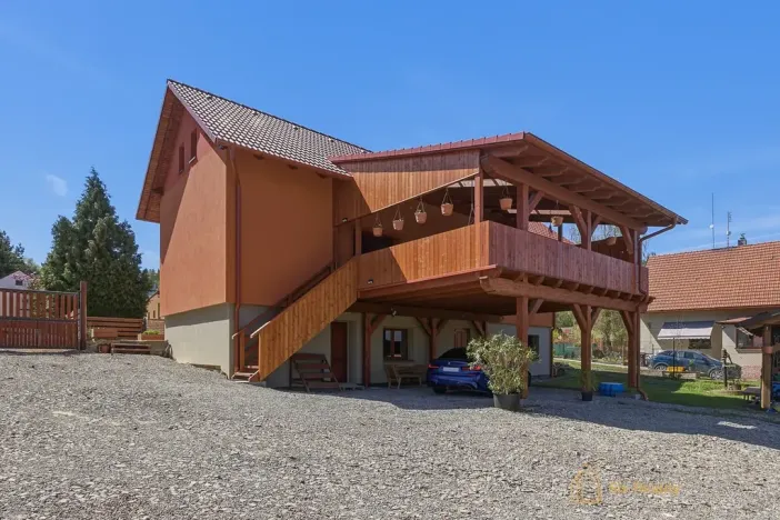 Prodej rodinného domu, Zavidov, 261 m2