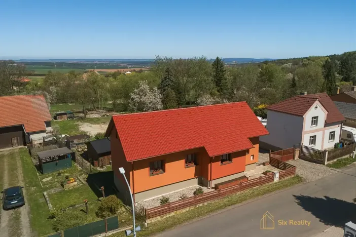 Prodej rodinného domu, Zavidov, 261 m2