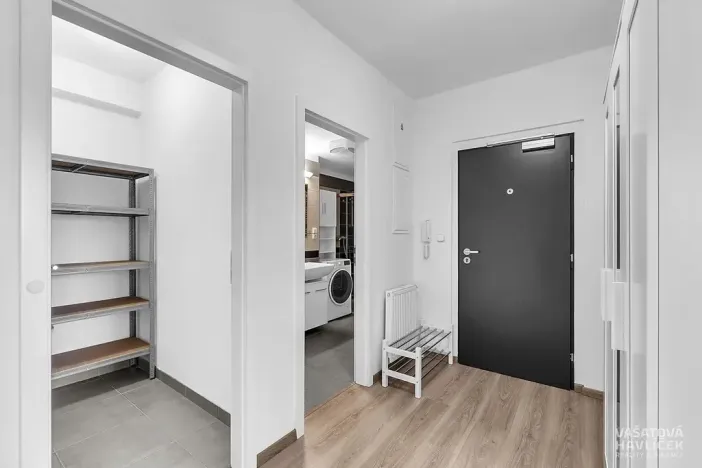 Pronájem bytu 2+kk, Hradec Králové, Ve Stromovce, 66 m2