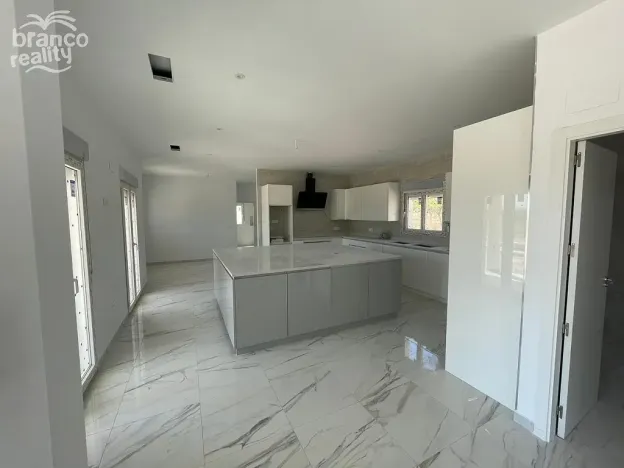 Prodej rodinného domu, Pinoso, Alicante, Španělsko, 270 m2