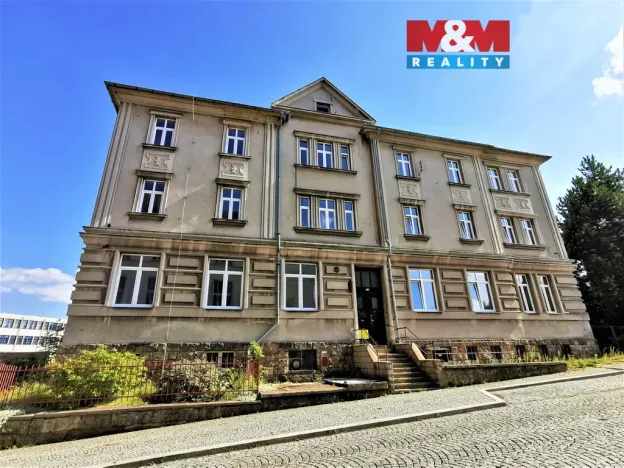 Pronájem bytu 2+kk, Lomnice nad Popelkou, Komenského, 65 m2