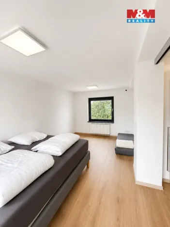 Prodej rodinného domu, Březová, 190 m2