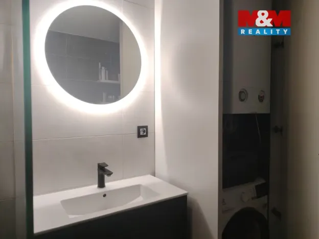 Prodej bytu 2+kk, Praha, Na Maninách, 43 m2