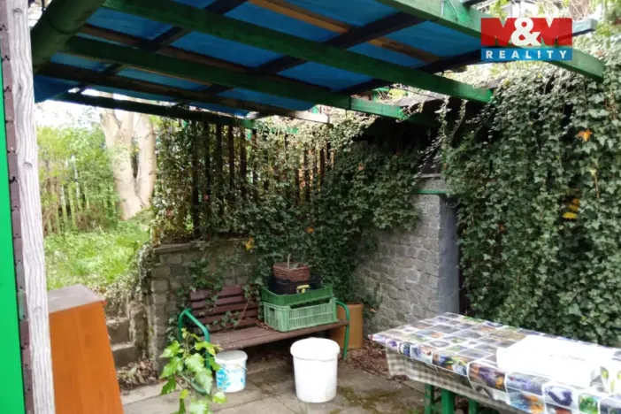 Prodej pozemku pro bydlení, Mezina, 821 m2