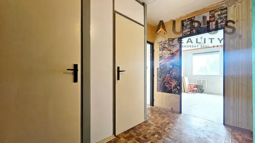 Prodej bytu 2+kk, Praha - Chodov, V průčelí, 46 m2