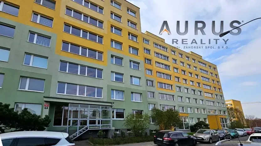 Prodej bytu 2+kk, Praha - Chodov, V průčelí, 46 m2