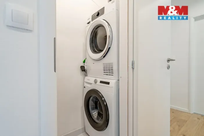 Prodej bytu 5+kk, České Budějovice - České Budějovice 2, Netolická, 84 m2