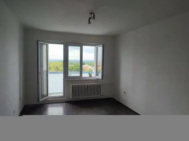 Prodej bytu 1+kk, Mělník, Nemocniční, 42 m2