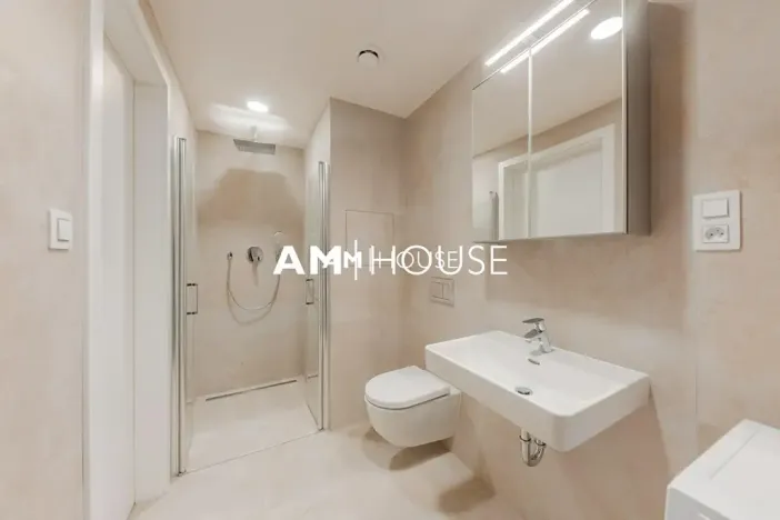 Pronájem bytu 1+kk, Praha - Žižkov, Šrámkové, 36 m2