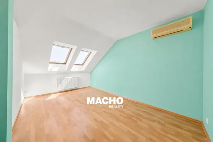 Prodej bytu 2+kk, Olomouc, Přichystalova, 55 m2
