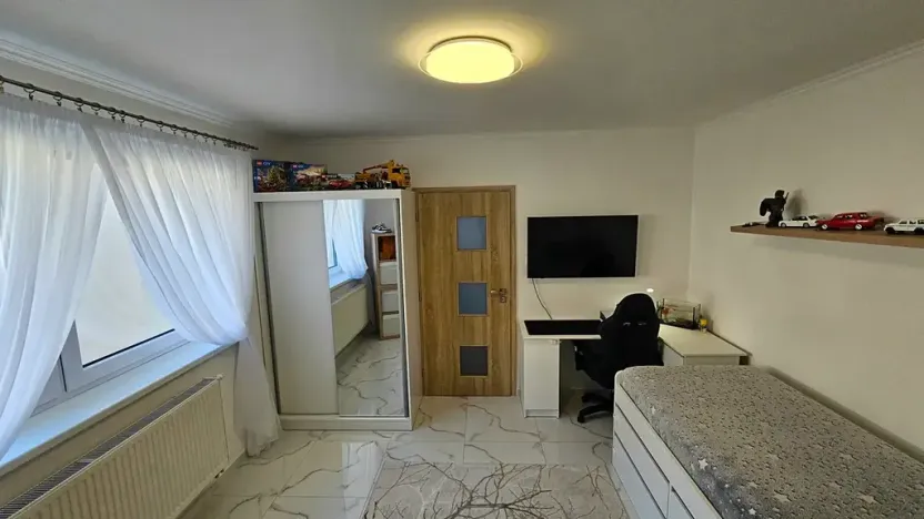 Prodej rodinného domu, Unhošť, Tyršovo náměstí, 93 m2