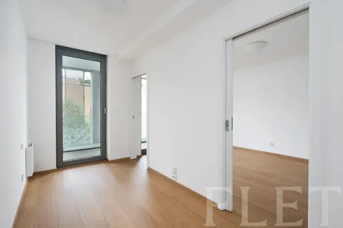 Pronájem bytu 2+kk, Praha - Košíře, Hlaváčkova, 40 m2