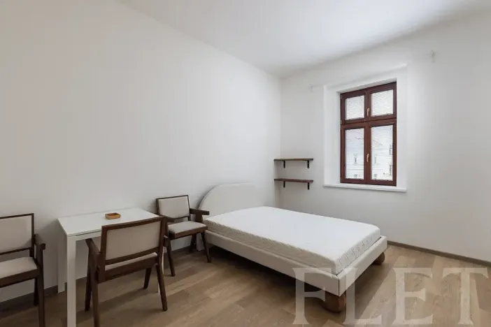 Pronájem bytu 1+kk, Praha - Žižkov, Milíčova, 29 m2