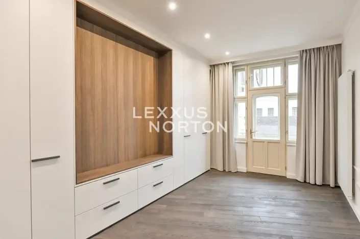 Pronájem bytu 4+kk, Praha - Vinohrady, Laubova, 167 m2
