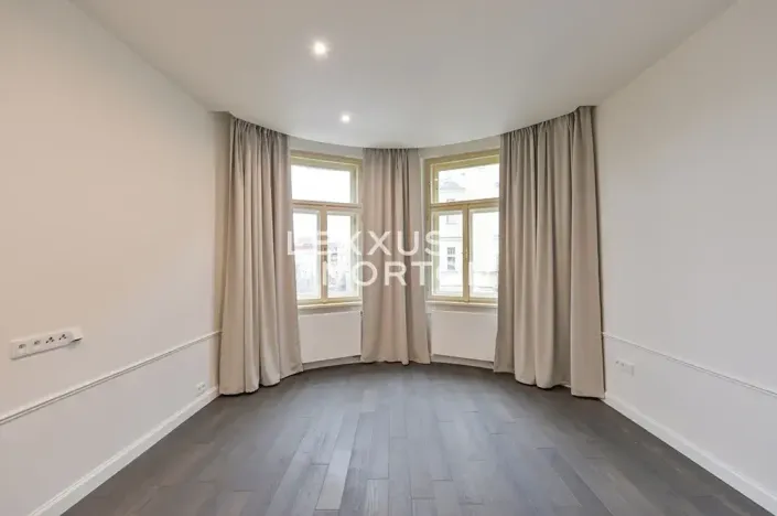 Pronájem bytu 4+kk, Praha - Vinohrady, Laubova, 167 m2