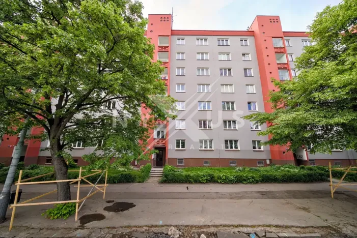 Prodej bytu 2+1, Praha - Malešice, Počernická, 51 m2