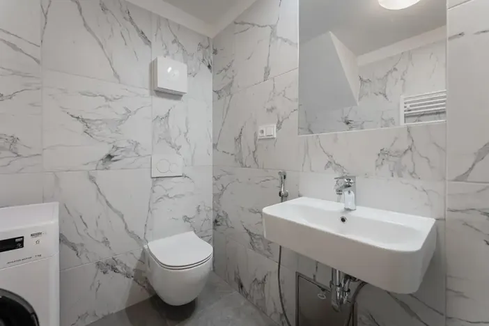 Pronájem atypického bytu, Praha - Staré Město, Kozí, 62 m2