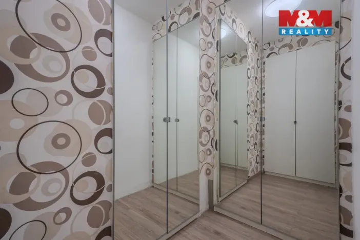 Prodej bytu 2+1, Ostrava - Poruba, Dvorní, 81 m2