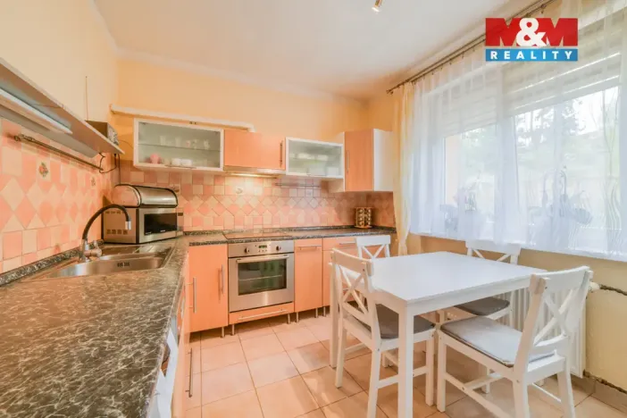 Prodej bytu 2+1, Tachov, Jabloňová, 61 m2