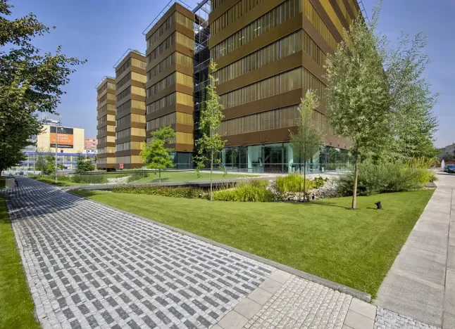 Pronájem kanceláře, Praha - Michle, Vyskočilova, 415 m2