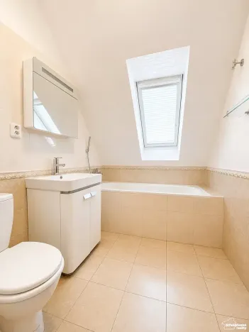 Pronájem bytu 1+kk, Praha - Hloubětín, V chaloupkách, 23 m2