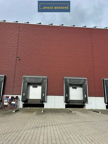 Pronájem skladu, Praha, 3622 m2