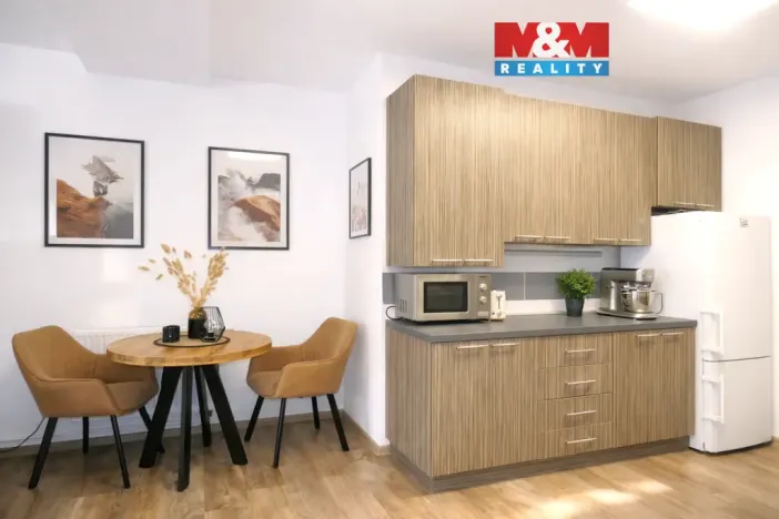 Pronájem bytu 2+kk, Ostrava - Krásné Pole, Družební, 50 m2