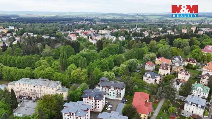 Pronájem garáže, Mariánské Lázně, Křižíkova, 22 m2